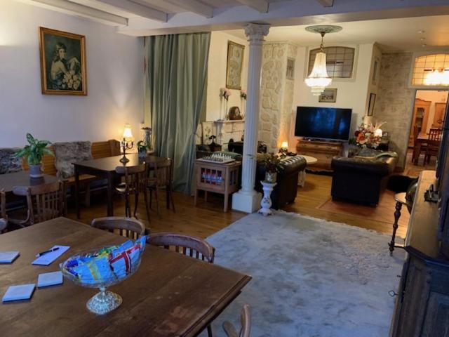 B&B Petit Chateau - Stijlvol Verblijf Centraal Gelegen In Zeeuws Vlaanderen Biervliet Екстериор снимка