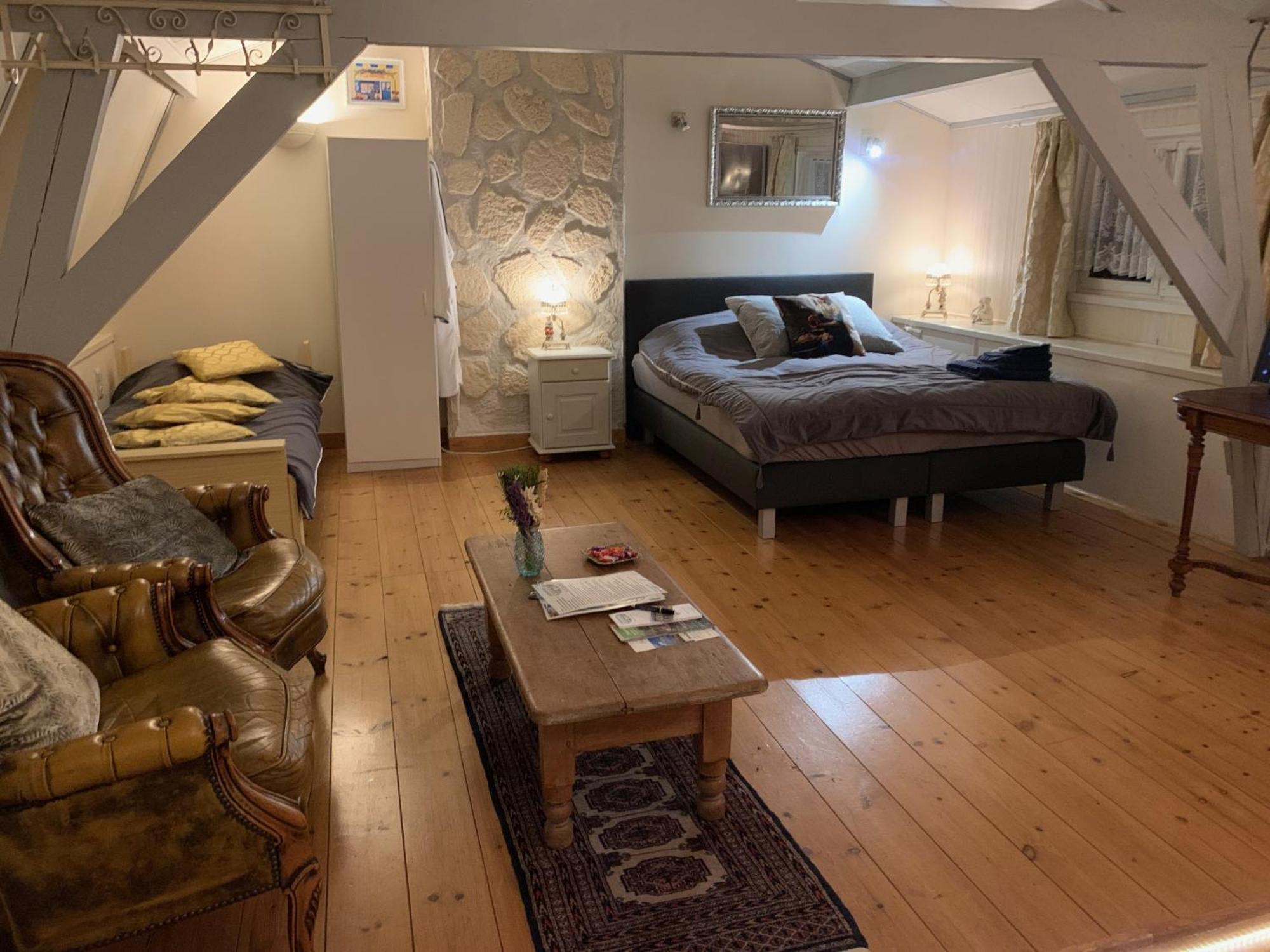 B&B Petit Chateau - Stijlvol Verblijf Centraal Gelegen In Zeeuws Vlaanderen Biervliet Екстериор снимка